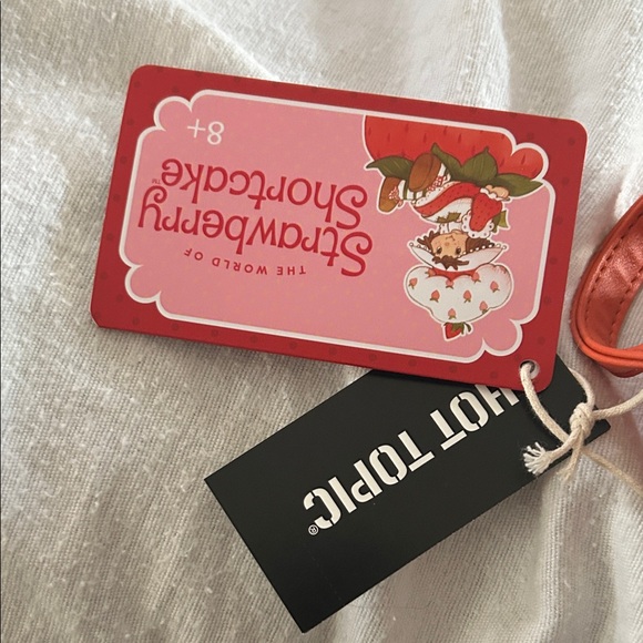 Colorful Strawberry shortcake Loungefly Backpack - Picture 10 of 10